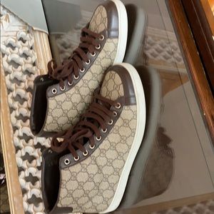 Gucci sneakers